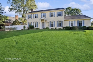 3850 Normandy Ln, Northbrook, IL 60062