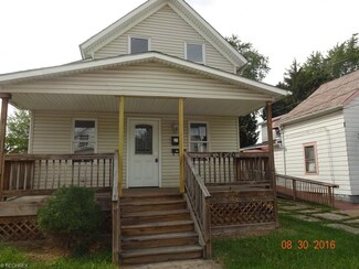 3420 W 63rd St, Cleveland, OH 44102