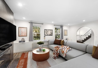 27-24 165th St, Flushing, NY 11358