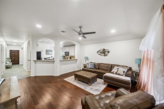 17911 Yukon Pass Dr, Humble, TX 77346