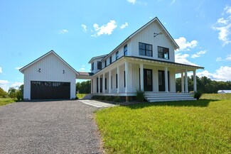 111 Christian Hill Rd, Upton, MA 01568