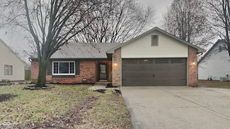 7443 Pebblebrooke East Dr, Indianapolis, IN 46236
