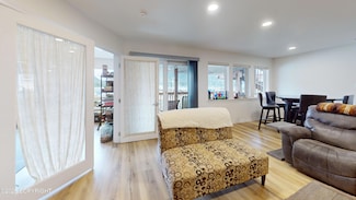 22 Sing Lee Alley Unit 3, Petersburg, AK 99833
