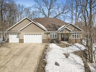 8808 71st St NW, Annandale, MN 55302