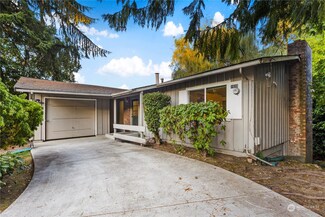 1038 151st Ave SE, Bellevue, WA 98007