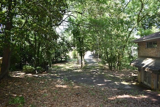 561 Forestdale Dr, Auburn, AL 36830