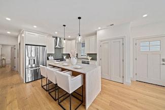 5 Breed St Unit 4, Boston, MA 02128