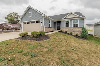3191 Cottage Cove Dr, Akron, OH 44312