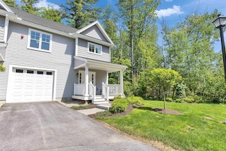 264 Woodview Way, Manchester, NH 03102