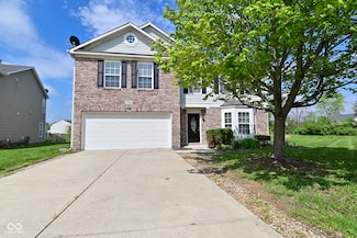 1966 Freedom Ct, Greenfield, IN 46140