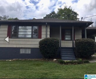 2320 5th St NW, Center Point, AL 35215