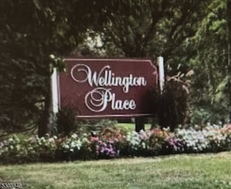 702 Wellington Place Unit 2, Matawan, NJ 07747