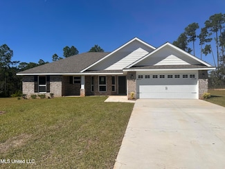 6288 Emerald Lake Dr, Biloxi, MS 39532