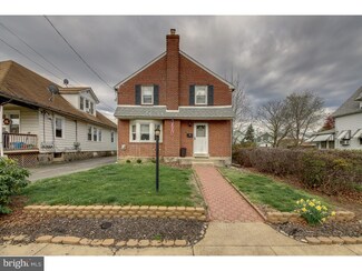 14 Beechwood Rd, Brookhaven, PA 19015