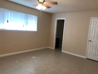 1306 Wildgrove Dr, Pasadena, TX 77504