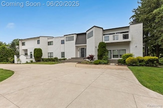3440 Lone Pine Rd, West Bloomfield, MI 48323