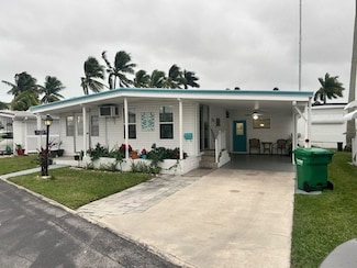 3308 Broadway St, Hollywood, FL 33021