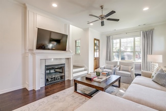 5122 Slate St, Fort Worth, TX 76114