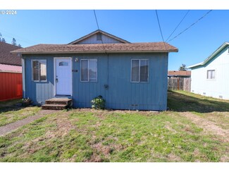 145 S 8th St, Lakeside, OR 97449