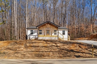 132 Cherokee Dr NE, Dalton, GA 30721