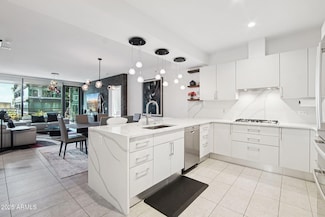 7180 E Kierland Blvd Unit 701, Scottsdale, AZ 85254