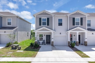 2845 Pierr St, Davenport, FL 33837