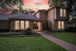 4204 French Lake Dr, Fort Worth, TX 76133