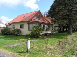 1771 Fowler Rd, Raymond, WA 98577