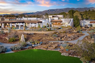 211 Camino Del Norte Vida Encantada, Santa Fe, NM 87501