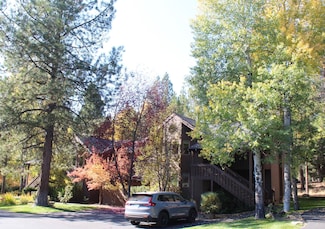 57357 Beaver Ridge Loop Unit 22B1, Sunriver, OR 97707