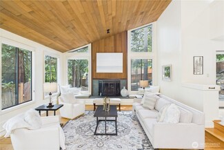 2861 W Lake Sammamish Pkwy NE, Redmond, WA 98052