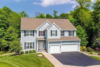 465 Hawking Dr, Galena, OH 43021