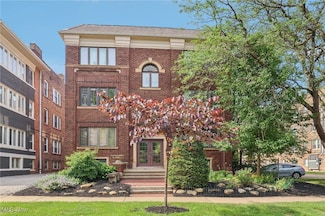 2725 Hampshire Rd Unit 3, Cleveland, OH 44106
