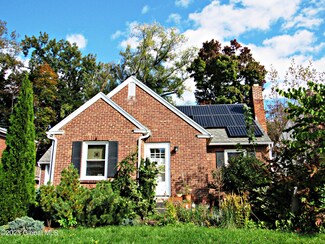 201 Ridgefield St, Albany, NY 12208