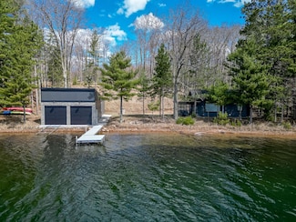 9651-52 Sylvan Shore Dr, Minocqua, WI 54548