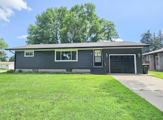 968 North St, Wabasso, MN 56293
