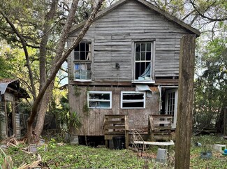 325 Cottage Hill, Apalachicola, FL 32320