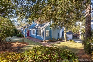 100 Parkview Ave, Fayetteville, NC 28305