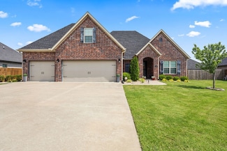 4609 W Waters Edge Dr, Rogers, AR 72758