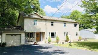 150 Vining Hill Rd, Southwick, MA 01077