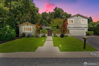 32 Kingston Place, Walnut Creek, CA 94597