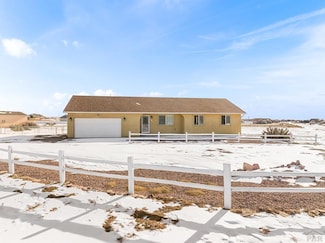 1218 E Onizuka Ln, Pueblo, CO 81007