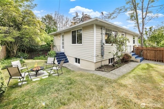 1717 N 90th St, Seattle, WA 98103
