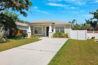 2410 26th St S, Saint Petersburg, FL 33712