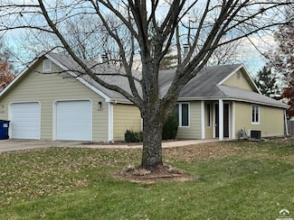 4207 Timberline Ct, Lawrence, KS 66049