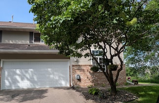 6388 Tahoe Rd, Woodbury, MN 55125