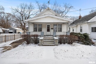 2316 N Delaware St, Peoria, IL 61603