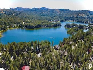 3216 Slumber Way, Soda Springs, CA 95728