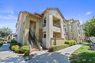 1360 Shady Ln Unit 418, Turlock, CA 95382