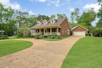 2660 Egret Ln, Tallahassee, FL 32308